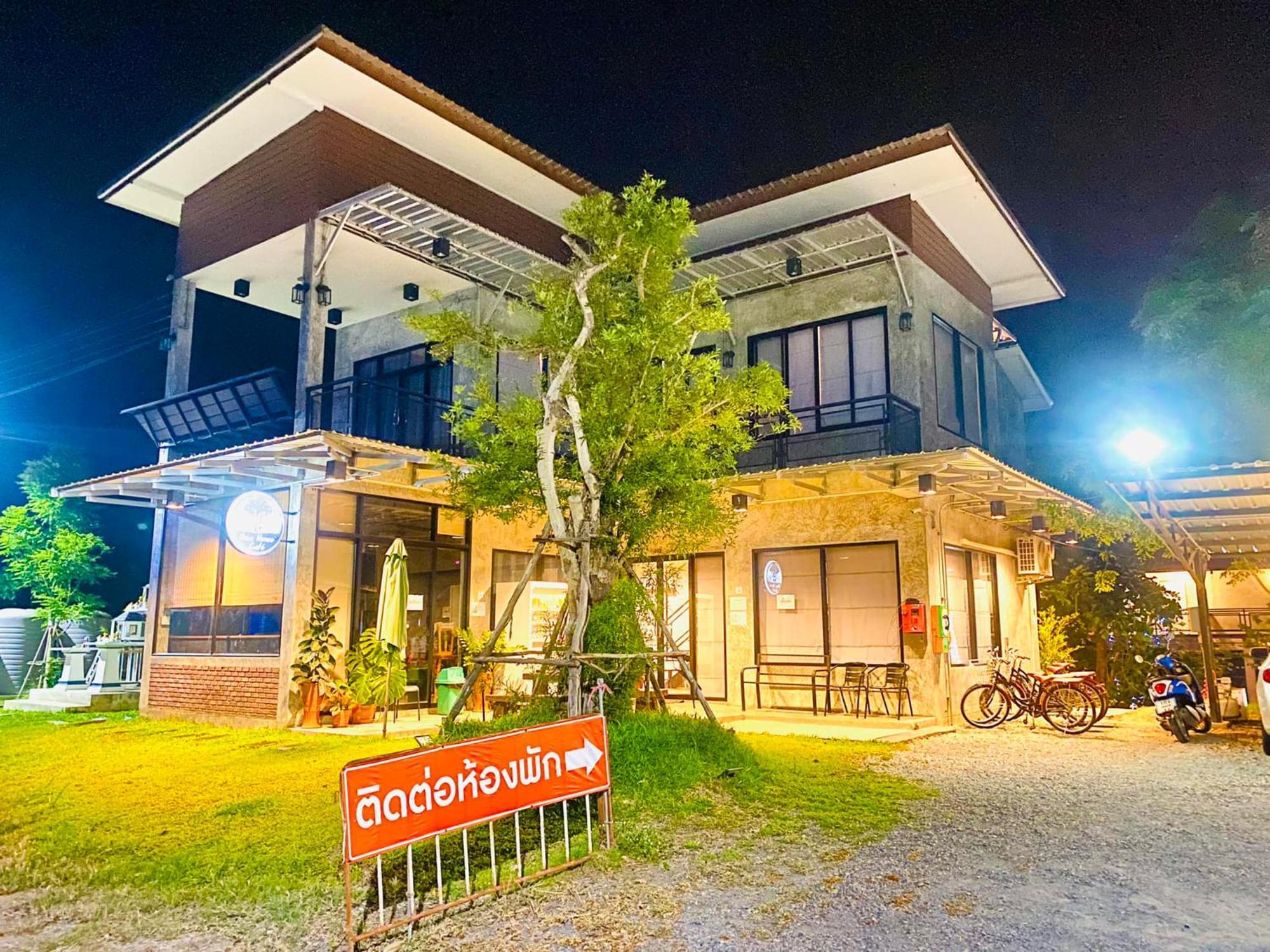 บ้านต้นไม้โฮมสเตย์อุทัยธานี Exterior foto